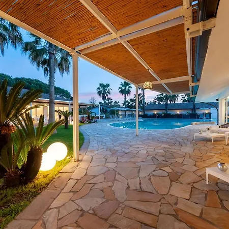 호텔 Paestum Inn Beach Resort