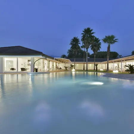 호텔 Paestum Inn Beach Resort