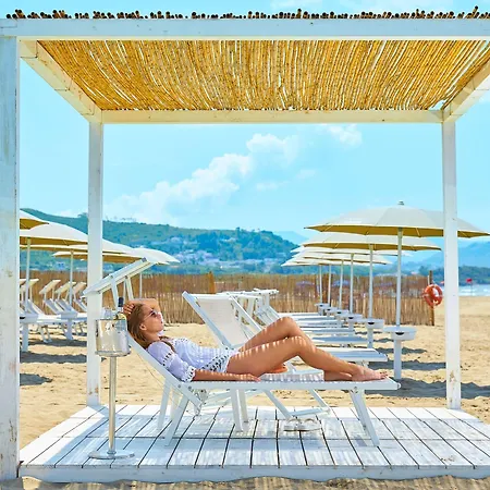 호텔 Paestum Inn Beach Resort 파이스툼
