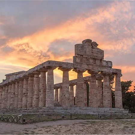 Paestum Inn Beach Resort 호텔